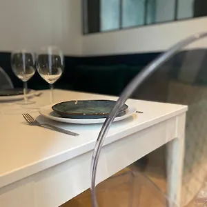  Appartement La Dandy - Beau T2 -terrasse, Parking Gratuit, Climatisation